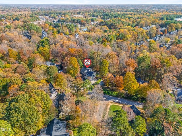 205 Sunset Grove Drive, Holly Springs, NC 27540