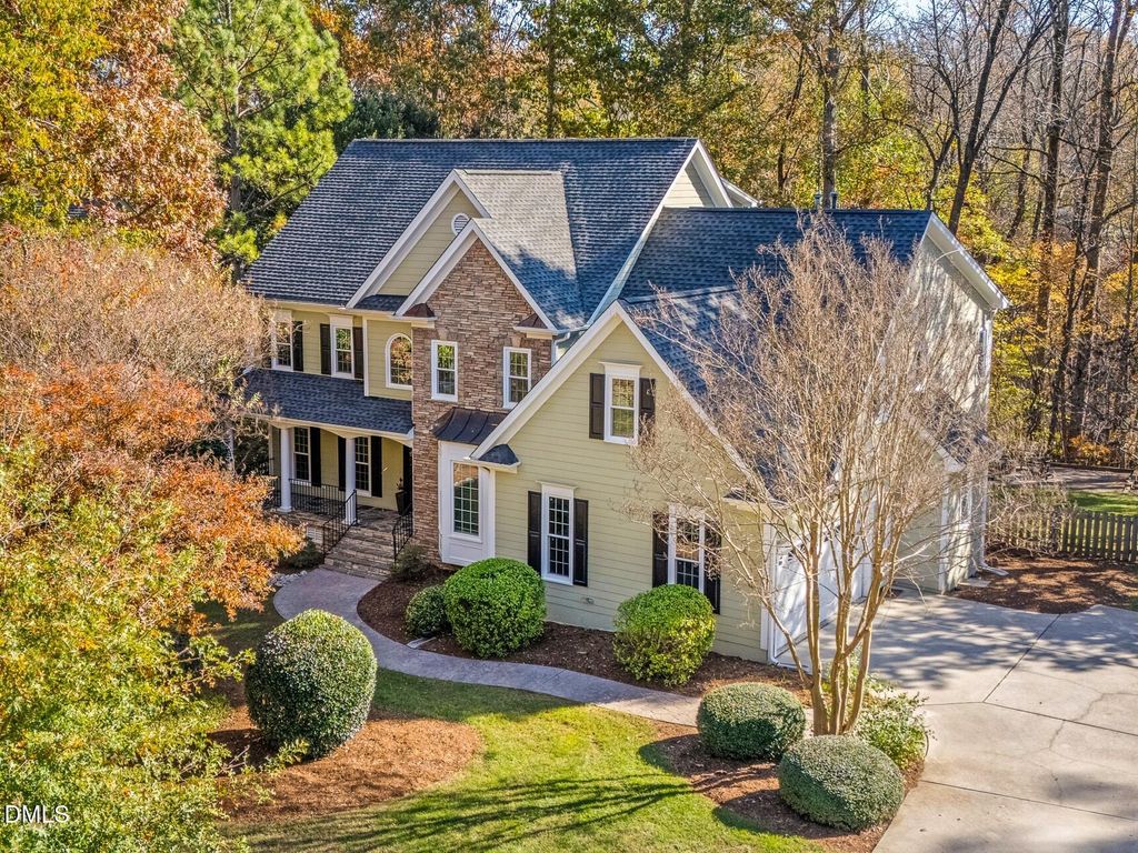 205 Sunset Grove Drive, Holly Springs, NC 27540