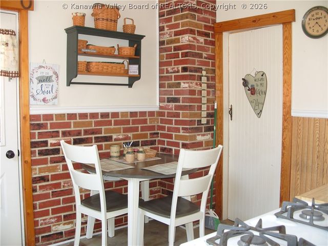 60 C Street, Boomer, WV 25031