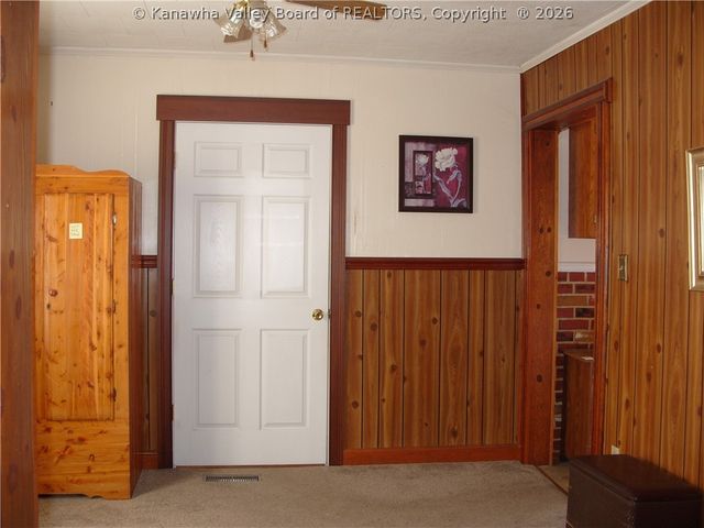 60 C Street, Boomer, WV 25031
