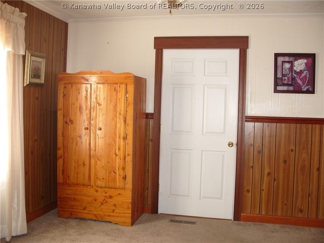 60 C Street, Boomer, WV 25031