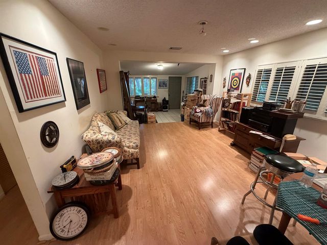 42 SW 6th Street, Dania Beach, FL 33004