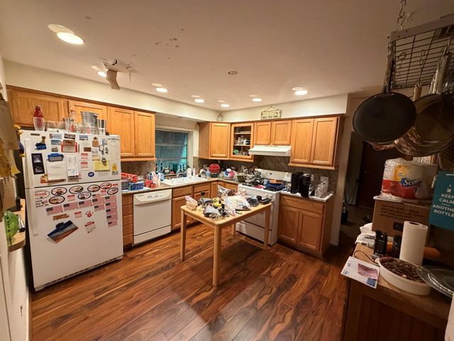 42 SW 6th Street, Dania Beach, FL 33004