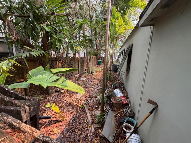 42 SW 6th Street, Dania Beach, FL 33004