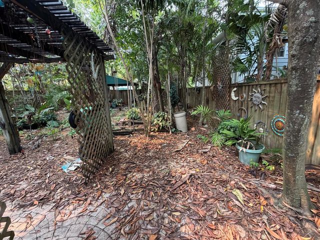 42 SW 6th Street, Dania Beach, FL 33004