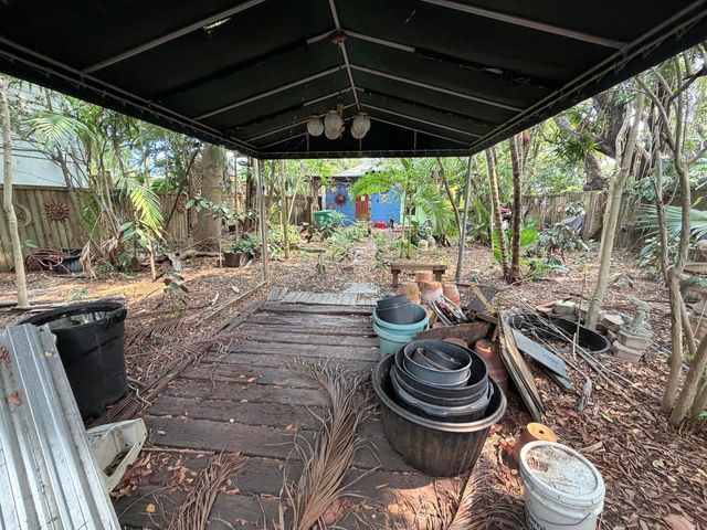 42 SW 6th Street, Dania Beach, FL 33004