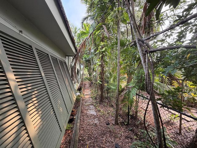 42 SW 6th Street, Dania Beach, FL 33004
