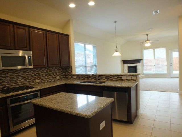 620 Calliopsis Street, Little Elm, TX 75068