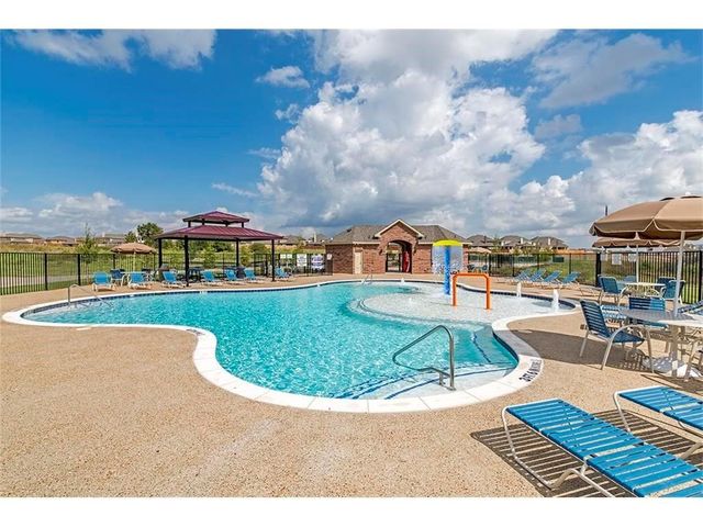 620 Calliopsis Street, Little Elm, TX 75068