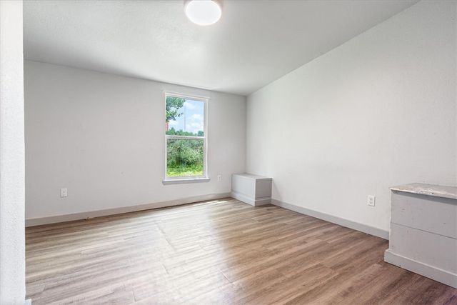 262 E Pine Street, Rogers, AR 72756