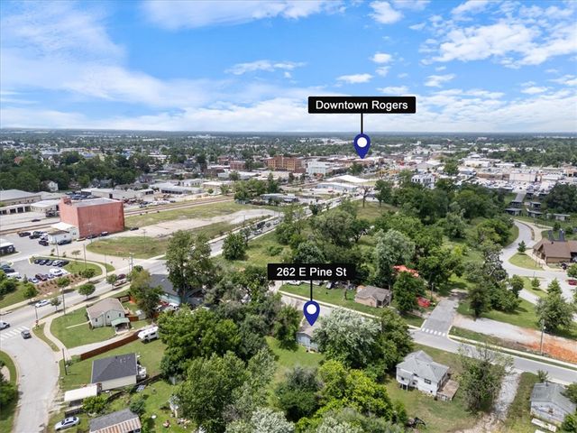 262 E Pine Street, Rogers, AR 72756