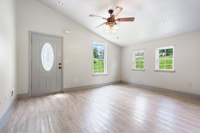 262 E Pine Street, Rogers, AR 72756