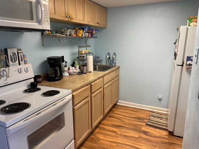 21 Vaughns Gap Rd Apt 143, Nashville, TN 37205