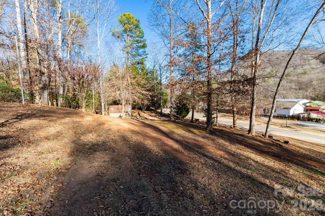 87 Hickory Nut Trace, Old Fort, NC 28762