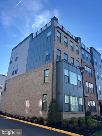 43756 TRANSIT SQ, Ashburn, VA 20147