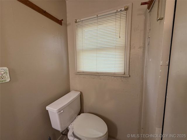 1009 Seminary Avenue, Tahlequah, OK 74464