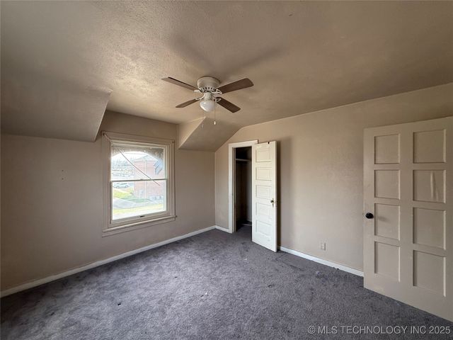 1009 Seminary Avenue, Tahlequah, OK 74464