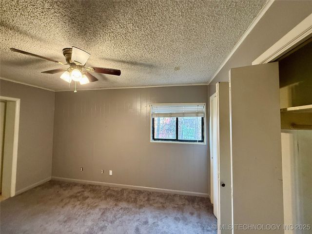 1009 Seminary Avenue, Tahlequah, OK 74464