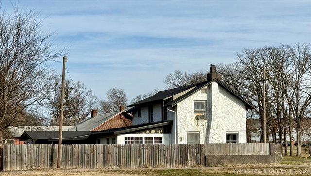 1009 Seminary Avenue, Tahlequah, OK 74464