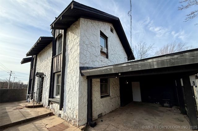 1009 Seminary Avenue, Tahlequah, OK 74464