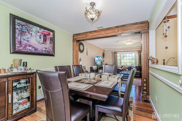 23 Dunbar Avenue, Piscataway, NJ 08854