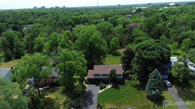 23 Dunbar Avenue, Piscataway, NJ 08854