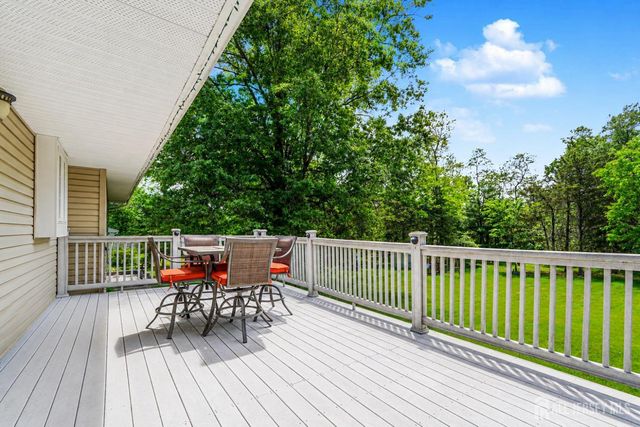 23 Dunbar Avenue, Piscataway, NJ 08854