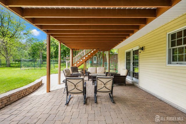23 Dunbar Avenue, Piscataway, NJ 08854