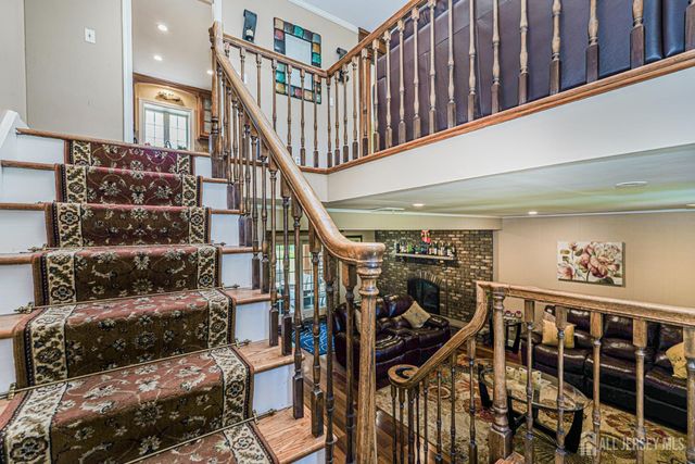 23 Dunbar Avenue, Piscataway, NJ 08854