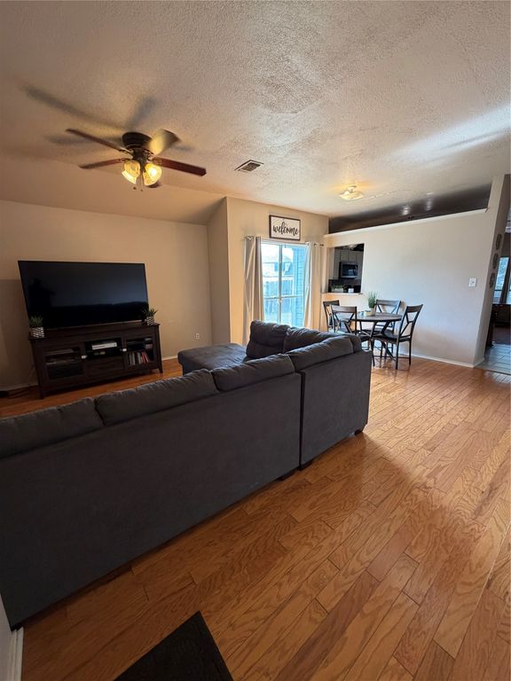 1013 Wentwood Drive, Desoto, TX 75115 — photo 4