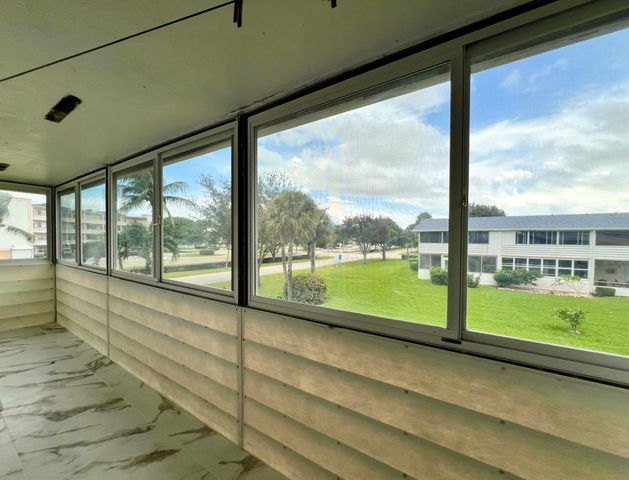 14 Bedford A, West Palm Beach, FL 33417