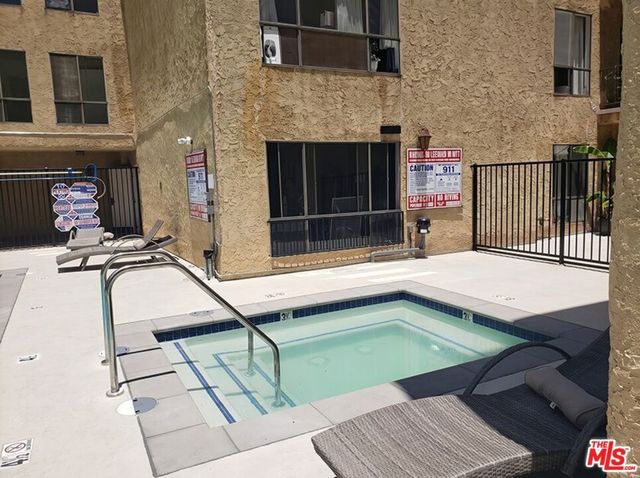 1750 Camino Palmero Street 237, Los Angeles, CA 90046