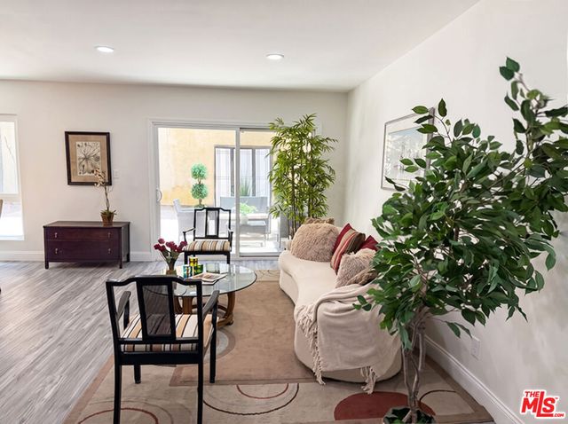 1750 Camino Palmero Street 237, Los Angeles, CA 90046