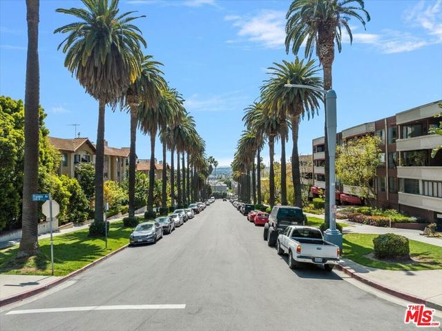 1750 Camino Palmero Street 237, Los Angeles, CA 90046