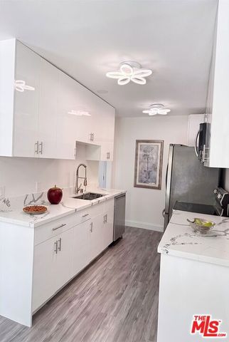 1750 Camino Palmero Street 237, Los Angeles, CA 90046