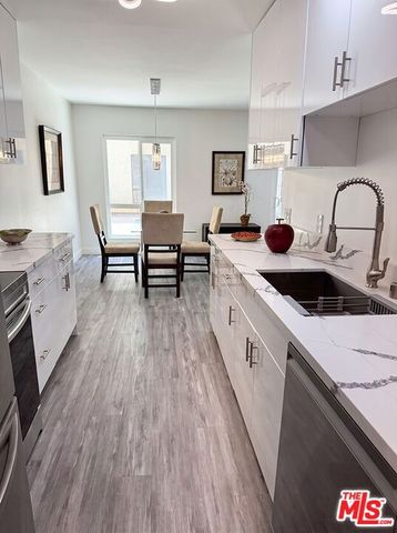 1750 Camino Palmero Street 237, Los Angeles, CA 90046