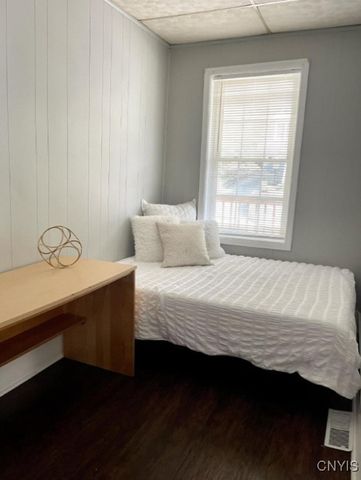 31 Clayton Avenue, Cortland, NY 13045