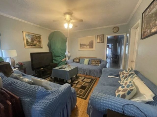 4418 N Albany Avenue, Chicago, IL 60625