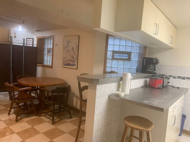 4418 N Albany Avenue, Chicago, IL 60625