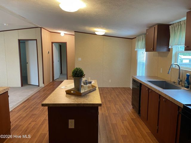 5152 Green Heron Drive SW, Shallotte, NC 28470