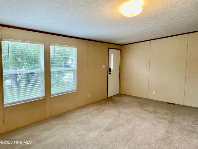 5152 Green Heron Drive SW, Shallotte, NC 28470