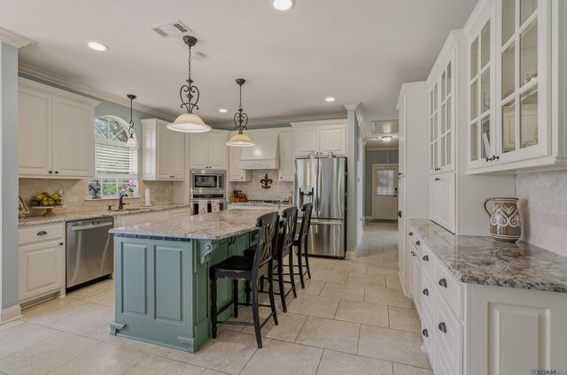 12636 Pecos Ave, Greenwell Springs, LA 70739