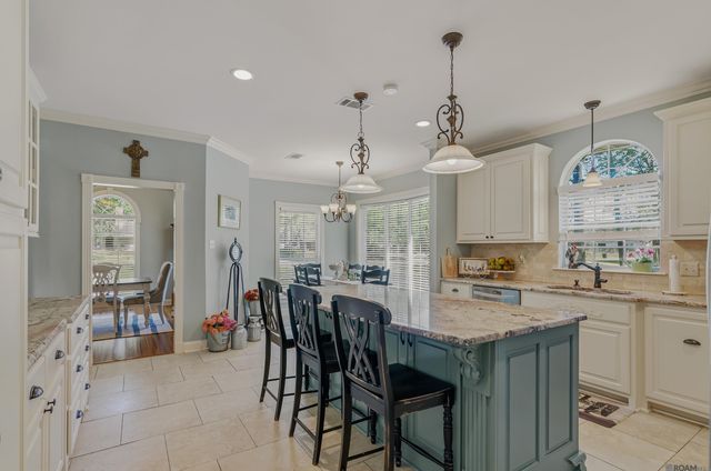 12636 Pecos Ave, Greenwell Springs, LA 70739