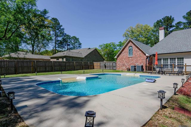 12636 Pecos Ave, Greenwell Springs, LA 70739