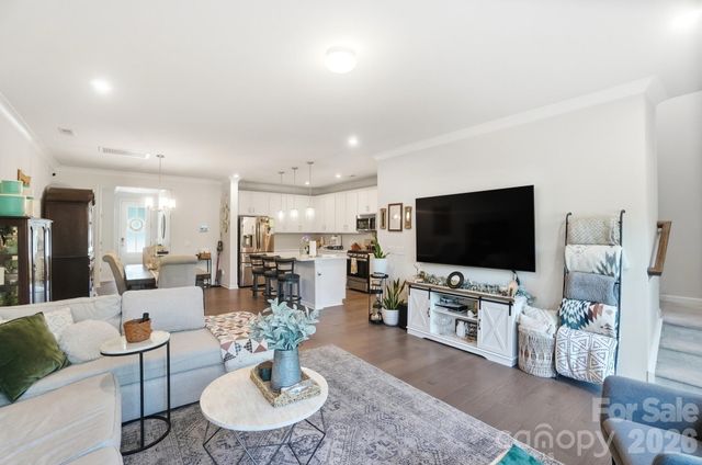537 Madison Falls Court, Fort Mill, SC 29708