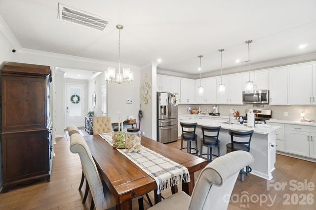537 Madison Falls Court, Fort Mill, SC 29708
