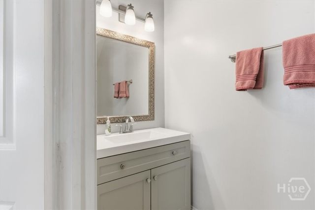 516 W 37th Street, Savannah, GA 31415