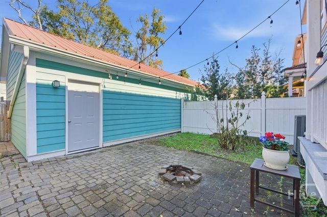 516 W 37th Street, Savannah, GA 31415