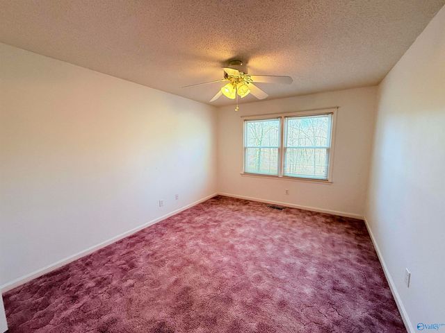 1975 Pine Lake Drive, Arab, AL 35016