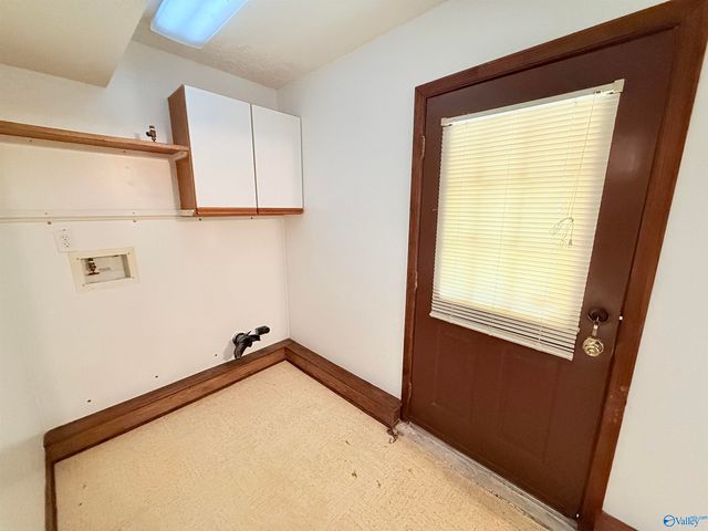 1975 Pine Lake Drive, Arab, AL 35016